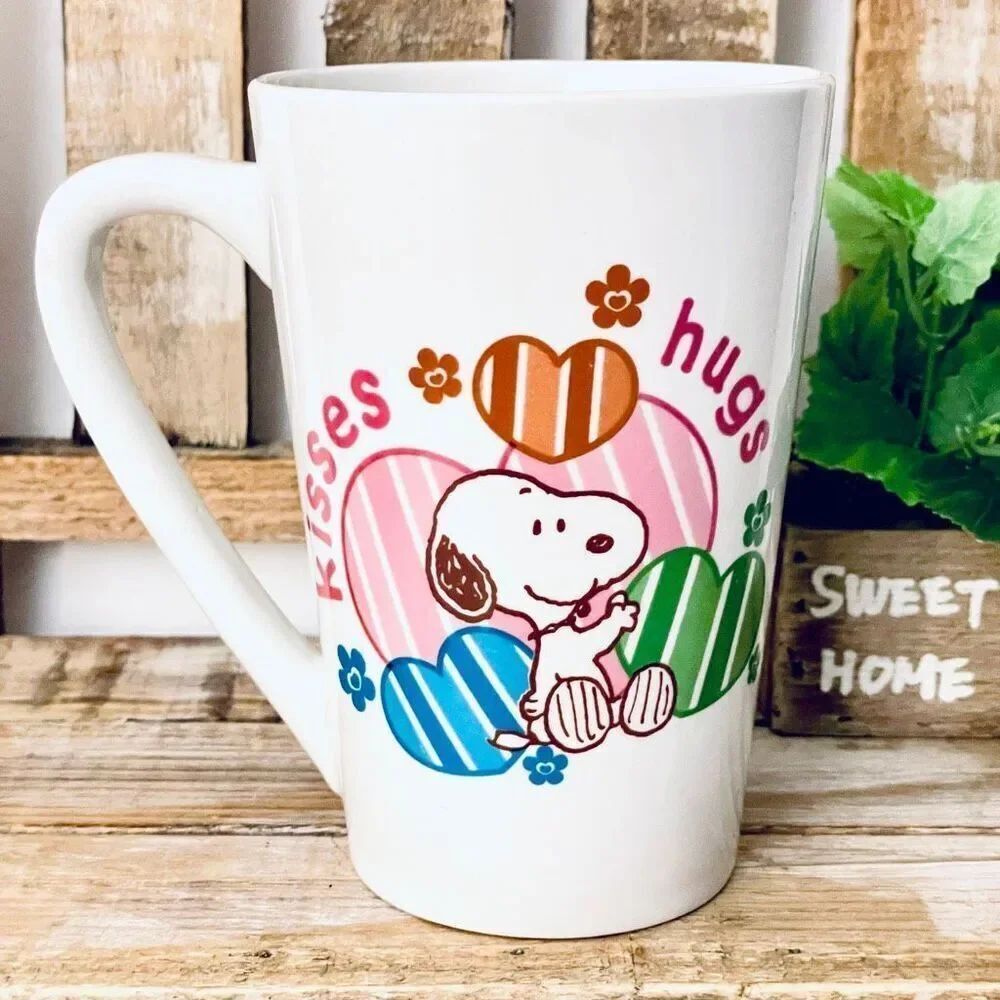 New Peanuts Snoopy Kisses Hugs White Blue Green Pink Ceramic Tall Coffee Mug